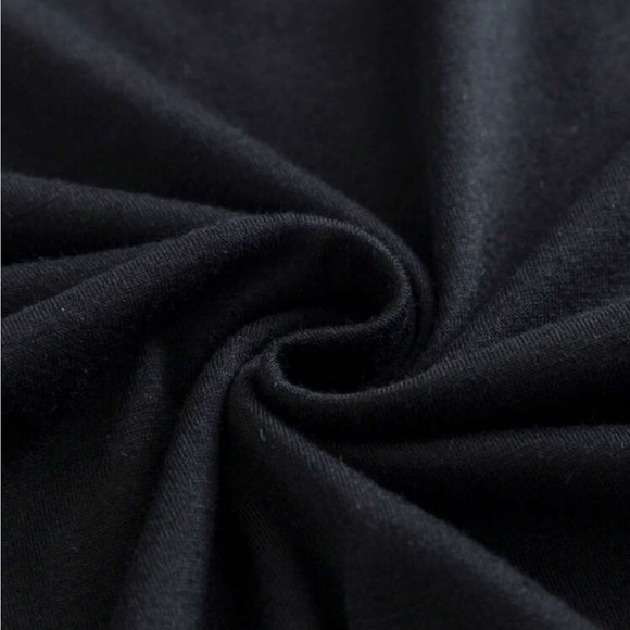 Luxe black cotton sequin lips design top - Picture 4 of 7